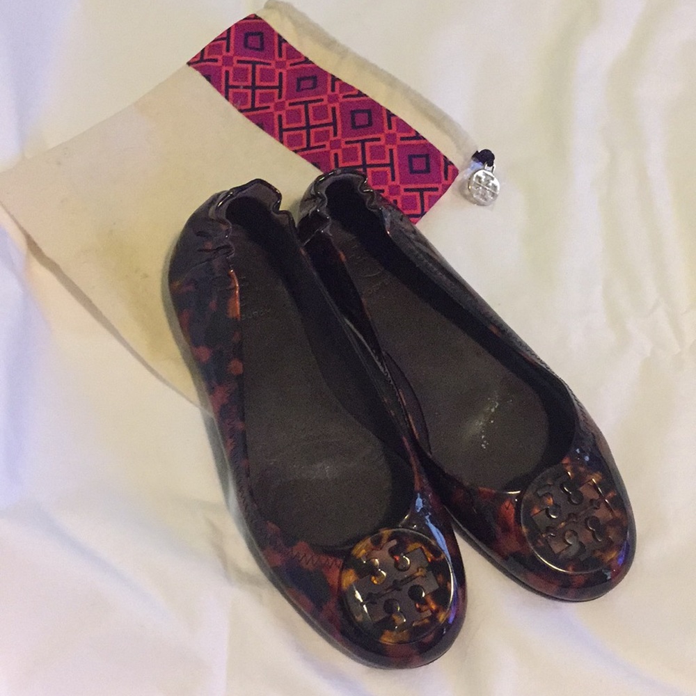 Minnie Travel Ballet Flat